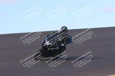 media/Sep-11-2022-SoCal Trackdays (Sun) [[81b7e951af]]/Bowl (820am)/